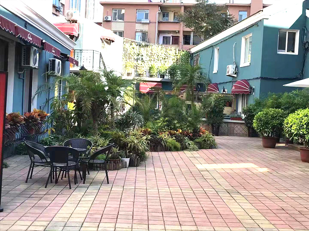 日月明(míng)酒店